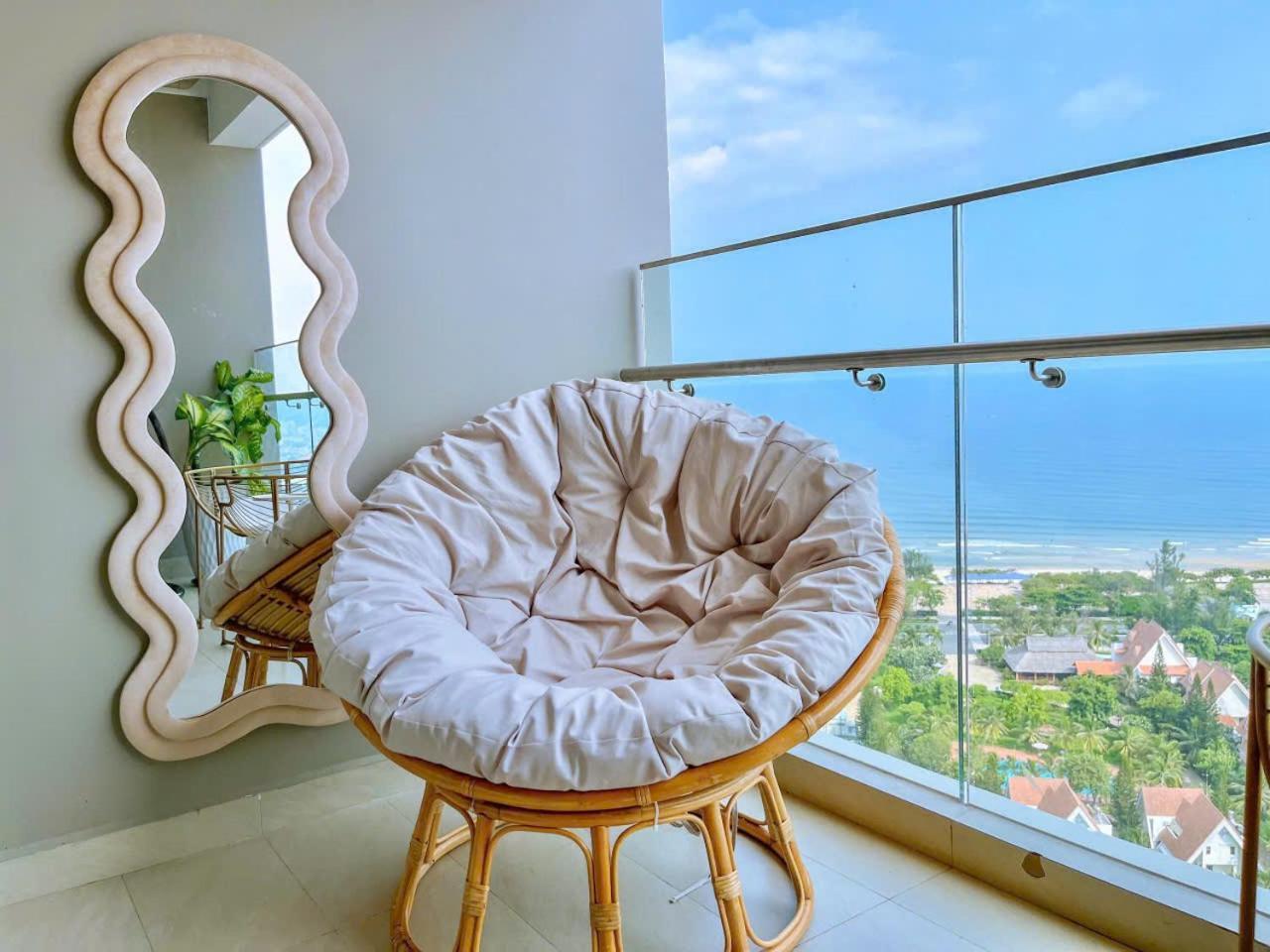 The Song Vung Tau- Pool Free - Vivi Home Ocean View エクステリア 写真